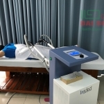 Vì sao dân văn phòng thường bị thoái hoá xương khớp sớm?