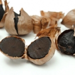 12 tác dụng thần kỳ của tỏi đen cho sức khỏe con người