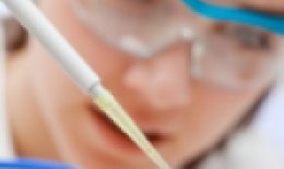 Phát hiện ung thư nhờ xét nghiệm máu sớm