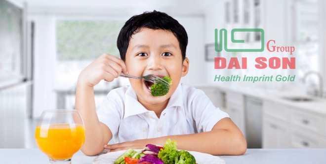 Để bé tự đói khắc đòi ăn - cách nuôi con kiểu hiện đại nhưng hại điện - Ảnh 3.