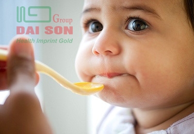 Tai sao be an nhieu van gay? hinh anh 1